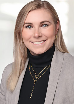 Laura Weyand